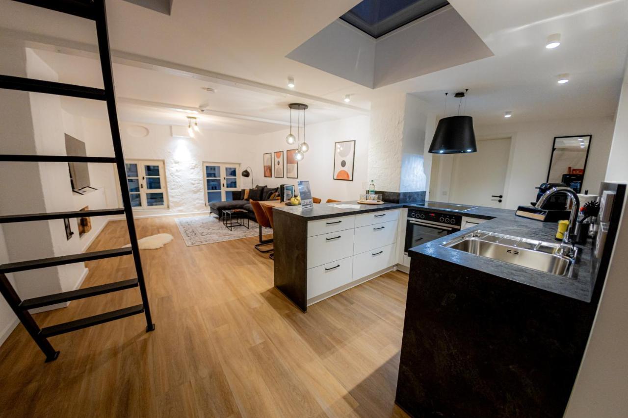 Highlight Am Stadtplatz Muehldorf - C4S Come4Stay - 2 Zimmer Wohnung I Bis Zu 5 Gaeste Luaran gambar
