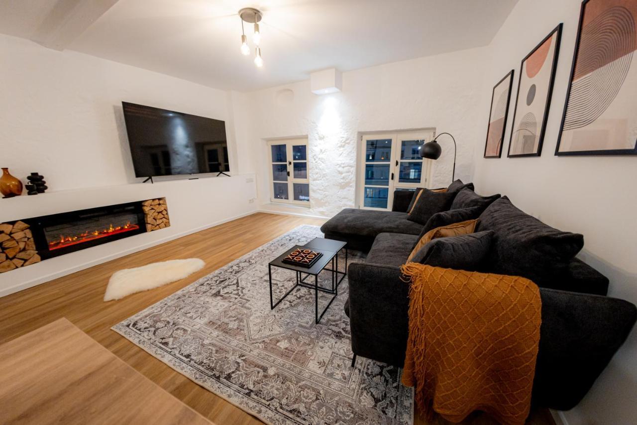 Highlight Am Stadtplatz Muehldorf - C4S Come4Stay - 2 Zimmer Wohnung I Bis Zu 5 Gaeste Luaran gambar