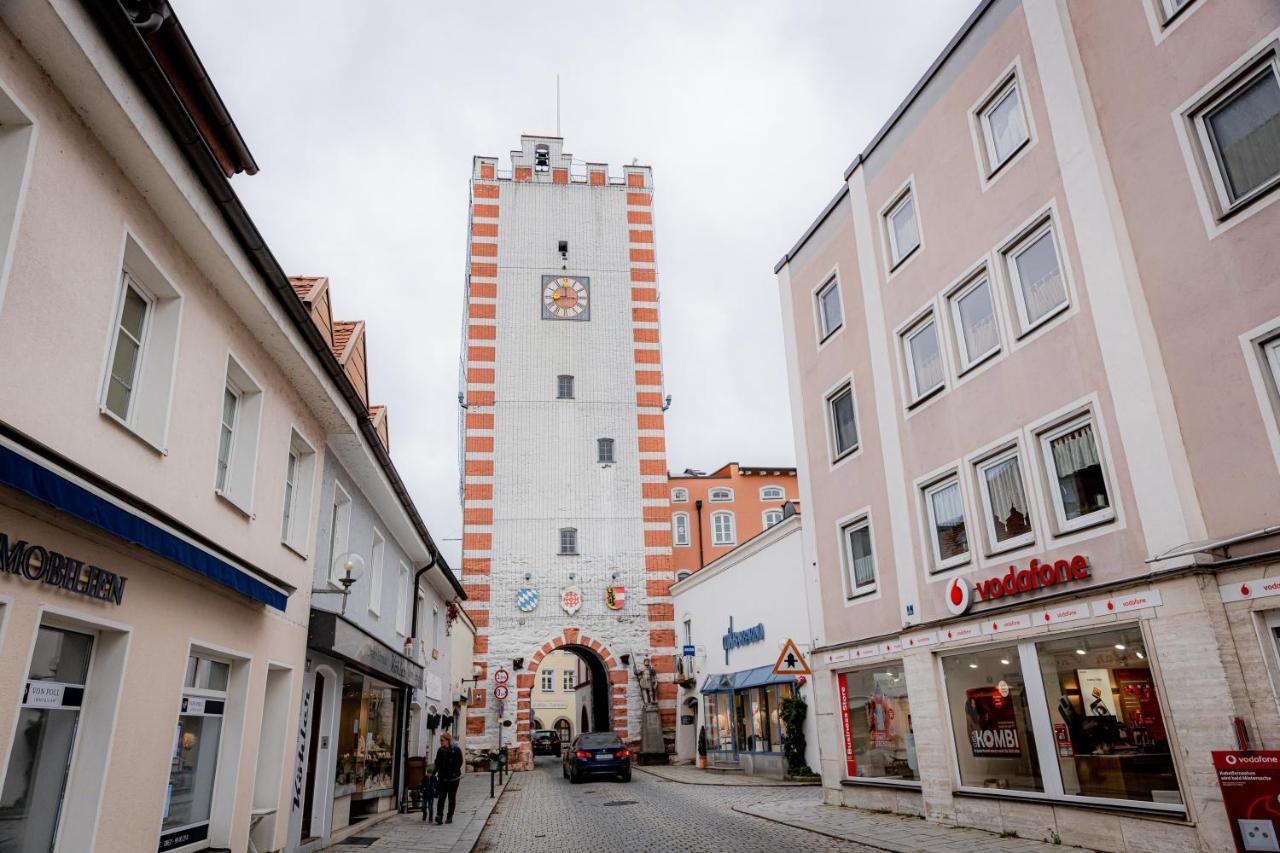 Highlight Am Stadtplatz Muehldorf - C4S Come4Stay - 2 Zimmer Wohnung I Bis Zu 5 Gaeste Luaran gambar