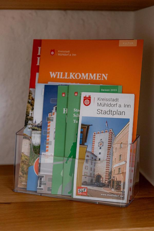 Highlight Am Stadtplatz Muehldorf - C4S Come4Stay - 2 Zimmer Wohnung I Bis Zu 5 Gaeste Luaran gambar